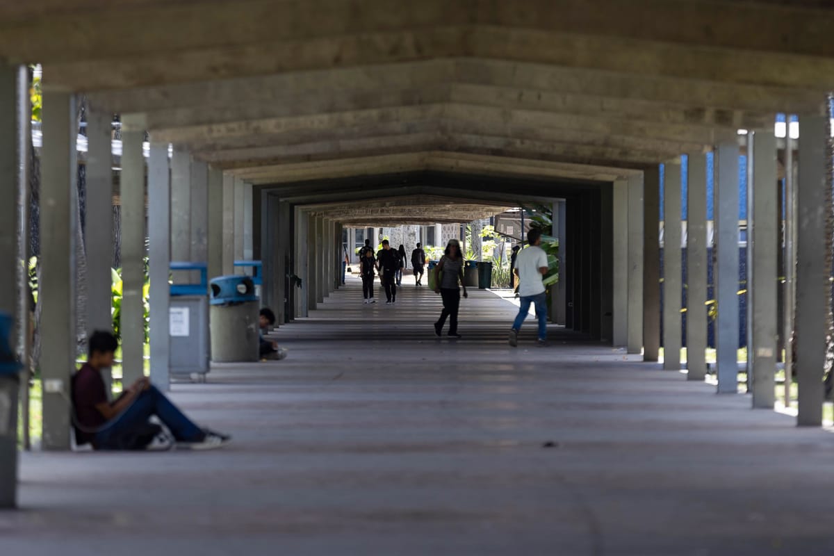 Becas siete veces más altas: de US$ 5,47 a US$ 40 al mes