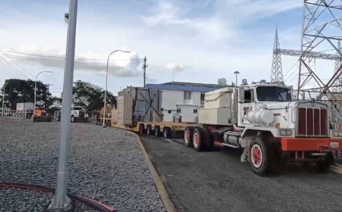 Luz por partes: el Gobierno recupera 600 de los 800 MW que perdió el terremoto