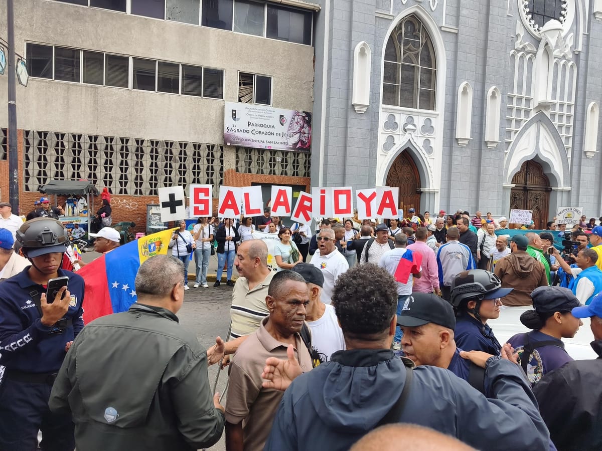 Salarios en la calle: gremios marchan por un mínimo de Bs. 130 congelado