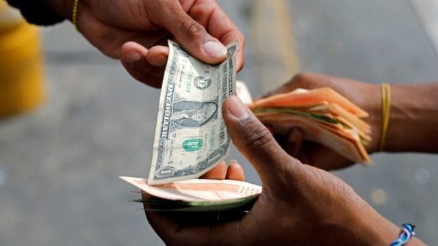 Salarios y empresas: Conindustria pide bajar impuestos para subir sueldos